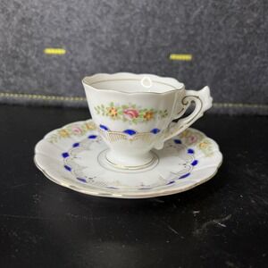 Vintage UCAGCO Pink‎ Orange Floral Blue Gold Accents China Tea Cup Saucer Japan